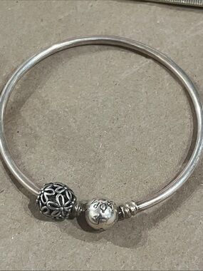 Pandora marked Sterling Silver Floral Charm Bangle Bracelet - Silver